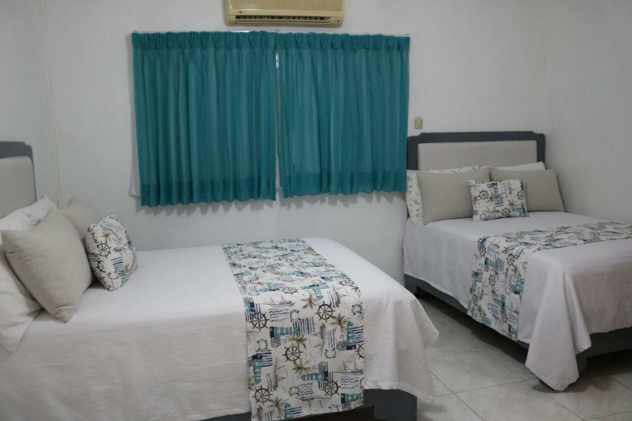 Hotel Villas Del Mar 페데르날레스 외부 사진
