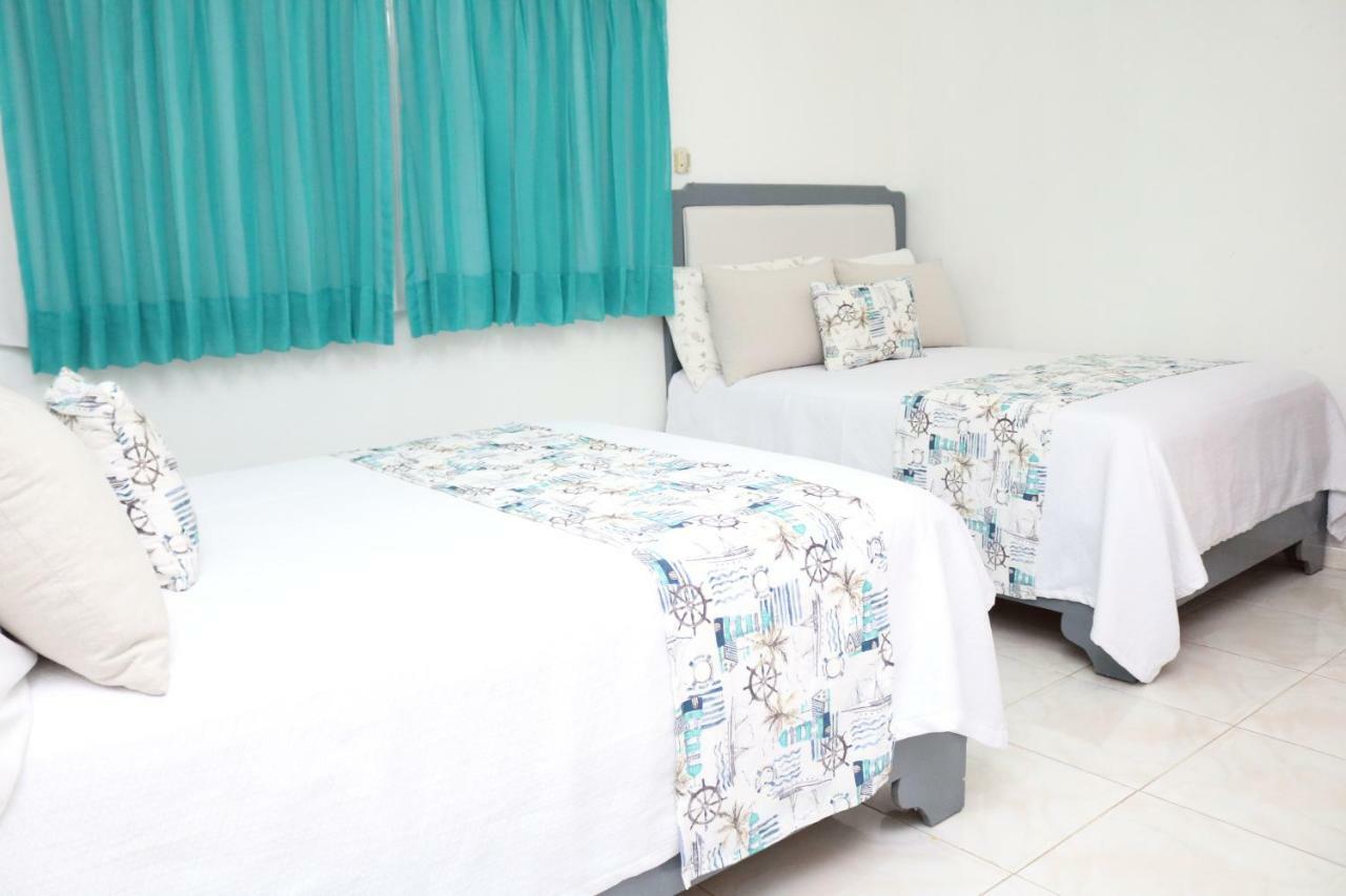 Hotel Villas Del Mar 페데르날레스 외부 사진
